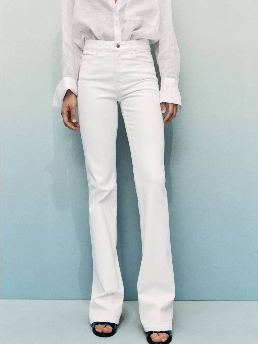 MANGO Fiona Flared Mid-Rise Jeans